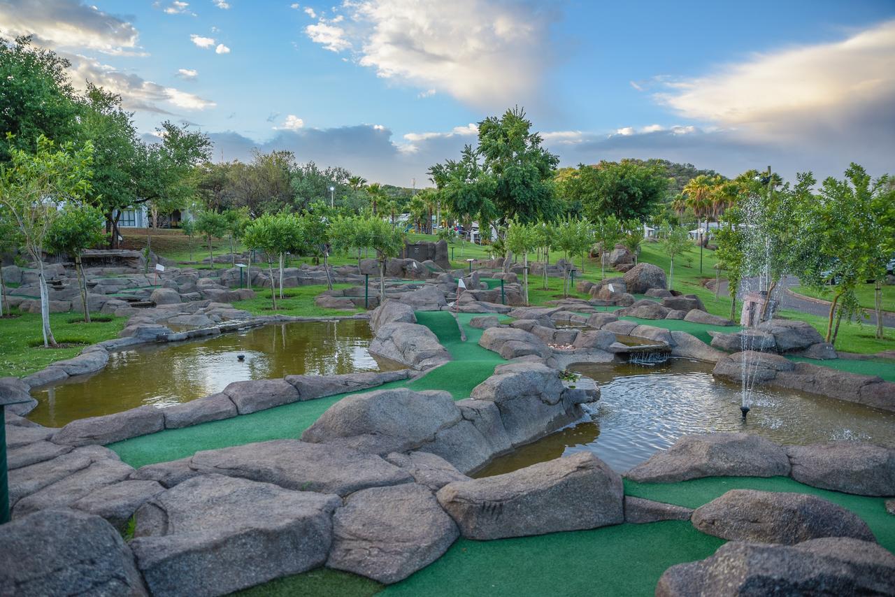 Bush Bungalows At Sun City Resort Rustenburg Exteriér fotografie